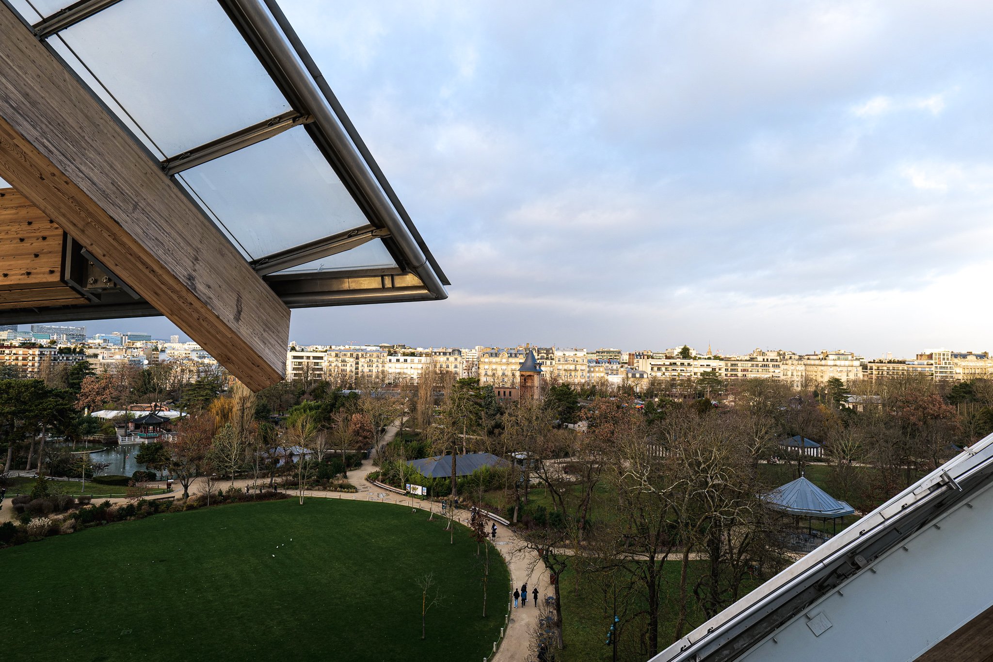 Fondation Vuitton cover